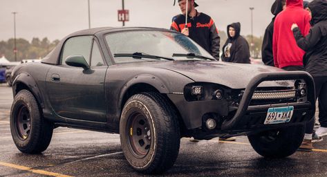 No, you’re not looking at the star of a new Mad Max… Lifted Miata, Offroad Cars, Mazda Mx5 Miata, Miata Mx5, Lifted Cars, Mazda Mx, Mazda Miata, Mazda Mx5, Offroad Trucks