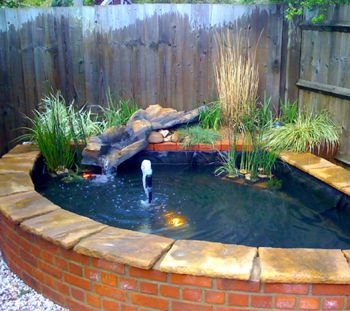 Koi Pond Backyard, Fish Ponds Backyard, Backyard Fountain, Raised Pond, Koi Pond Design, Fish Pond Gardens, Building A Pond, Garden Pond Design, Outdoor Ponds