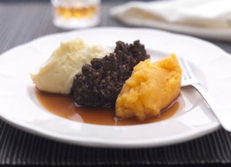 This traditional Burns Night Recipe for Haggis, Neeps, and Tatties served with Whisky Gravy, no cream, is a great choice for a Scottish dinner Burns Night Recipes, Haggis Recipe, Haggis Neeps And Tatties, Whisky Sauce, Burns Supper, Scottish Dishes, Gravy Ingredients, Scottish Recipes, Burns Night