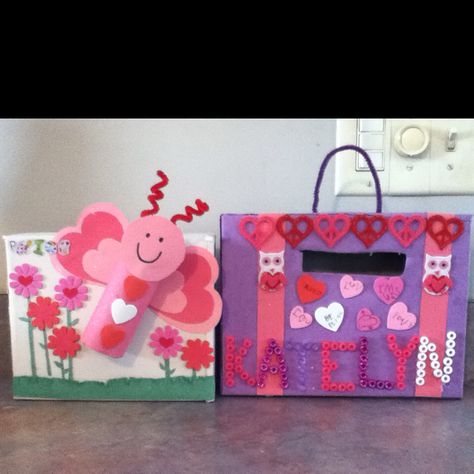 Cereal valentine boxes I like the butterfly out of a Tpaper roll, hearts, and pompom flowers Vday Crafts, Girls Valentines Boxes, Valentine Boxes For School, Kids Valentine Boxes, Valentine Card Box, Valentine Boxes, Valentine Mailbox, Valentine Day Boxes, Valentines Crafts