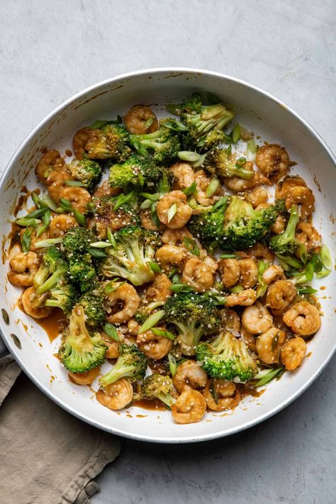 Broccoli And Shrimp, Shrimp Broccoli Stir Fry, Feel Good Foodie, Shrimp Broccoli, Cheap Meal Plans, Shrimp And Broccoli, Shrimp Appetizers, Broccoli Stir Fry, Low Sugar Recipes