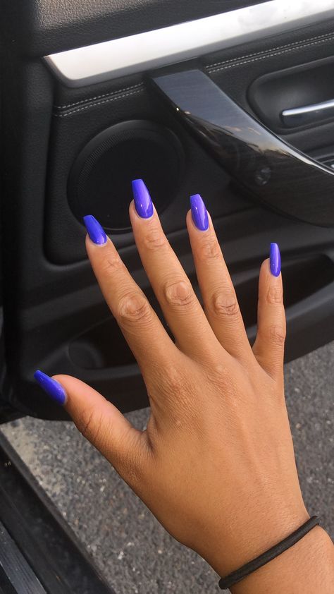 Royal Blue And Purple Nails, Violet Blue Nails, Dark Purple Blue Nails, Nail Colour Ideas, Dark Blue Purple Nails, Summer Nails Electric Blue, Nail Inspo Solid Color, Cobalt Blue Almond Nails, Bold Nail Colors