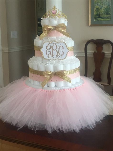 Duper Cake Ideas, Valentine’s Day Diaper Cake, Princess Diaper Cake Ideas, Diaper Cake Ideas Girl, Baby Girl Diaper Cake Ideas, Girl Diaper Cake Ideas, Baby Shower Centerpieces For Girls Diy, Baby Shower Diaper Cake Ideas, Creative Diaper Cakes