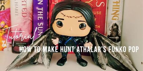 Funko Pop 101 : How to make your own Hunt Athalar funko pop from Crescent City. Tutorial City Tutorial, Diy Funko Pop, Hunt Athalar, Feather Nails, Real Angels, Custom Funko Pop, Custom Funko, Sarah J Maas Books, Pink Feathers