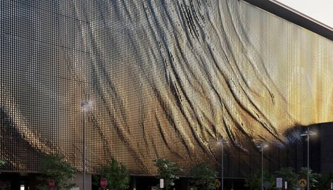 brisbane airport kinetic parking garage facade by ned kahn + UAP Ned Kahn, Le Manoosh, Sp Studio, Airport Architecture, Kinetic Architecture, Interactive Architecture, Brisbane Airport, Metal Facade, Airport Design