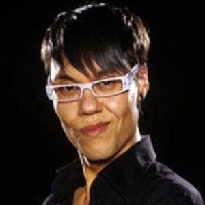 Gok Wan. He makes it his mission in life to help women (and some men) to feel better about themselves! In my opinion that makes him cool! Gok Wan, Body Love, In My Opinion, My Opinions, Feel Better, Something To Do, To Look, How To Look Better, That Look