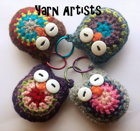 Free Pattern Owl Key Chain Pattern by Yarn Artists Crocheted Owl, Crochet Keychains, Crochet Owls, Crochet Decor, Confection Au Crochet, Crochet Keychain Pattern, Crochet Owl, Owl Patterns, Crochet Keychain