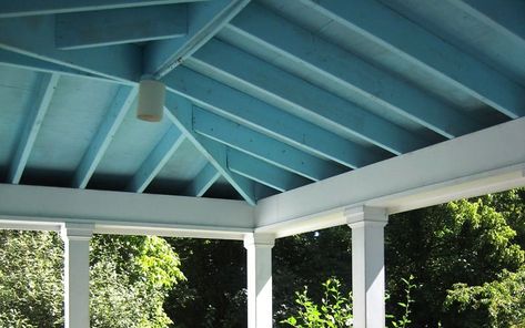 15 Porch Ceiling Ideas That Wow: Elevate Your Space Pool House Ceiling Ideas, Farmhouse Porch Ceiling Ideas, Lanai Ceiling Ideas, Gazebo Ceiling Ideas, Painting Porch Ceiling, Carport Ceiling Ideas, Painted Porch Ceiling, Porch Ceiling Ideas Cheap, Key West Porch