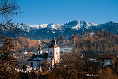 Romanian Landscape, Romania Landscape, Romania Aesthetic, Wallpaper Laptop, Extreme Sports, Photography Skills, Sports Photography, Aang, Autumn And Winter