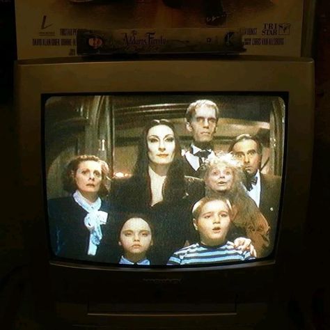 Autumn Movie Aesthetic, Adams Family Values, Fall Movie Aesthetic, 90s Vhs Aesthetic, Melancholic Aesthetic, Horror Movies Aesthetic, Lydia Deets, Addams Morticia, Suburban Aesthetic