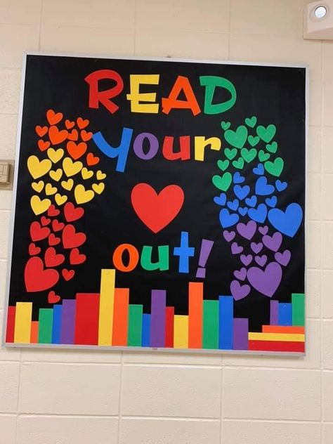 Valentines Library, Guessing Jar, School Library Book Displays, School Library Bulletin Boards, Library Bulletin Board Ideas, February Bulletin Boards, School Library Decor, Elementary Bulletin Boards, Library Decorations