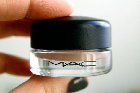 Ochre Paint, Makeup Paint, Mac Beauty, Mac Makeup Looks, Mac Products, Woman Makeup, Paint Pots, Best Mac, Thought Catalog