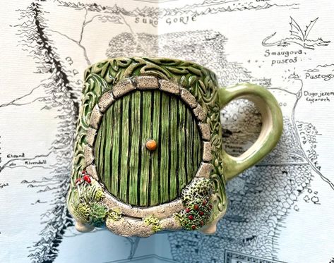 Gollum My Precious, Shire Hobbit, Cottagecore Crafts, Hobbit Door, Literature Gifts, Cottagecore Gifts, Fantasy Literature, Second Breakfast, Handmade Cups