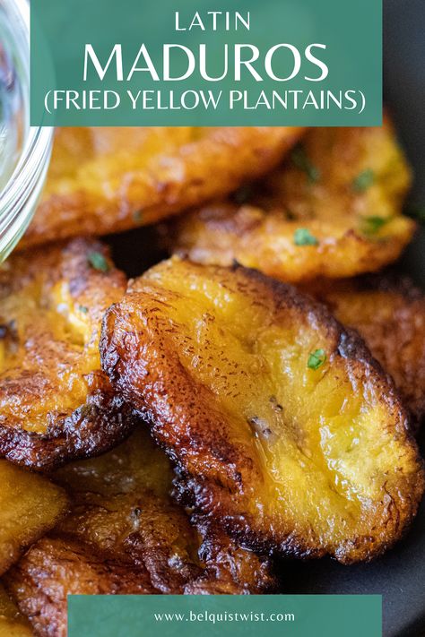 Mojo Sauce, Dominican Recipes, Sweet Plantains, Entertaining Appetizers, Fried Plantains, Plantain Recipes, Trini Food, Sides Recipes, Dominican Food