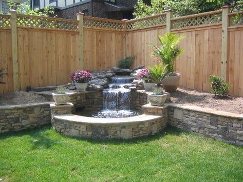 Wedding Backyard Ideas, Evergreen Landscape, Simple Backyard, Small Courtyard, Privacy Fence Designs, Garden Waterfall, Budget Garden, Waterfalls Backyard, Backyard Fence