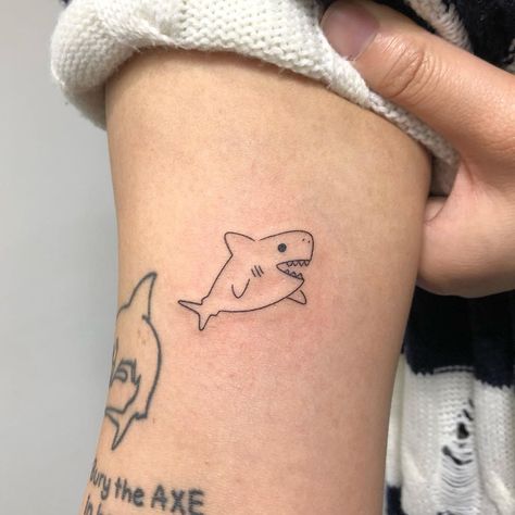 Baby Shark Tattoo, Cartoon Shark Tattoo, Shark Tattoo Cute, Mini Shark Tattoo, Cute Shark Tattoo, Simple Shark Tattoo, Small Shark Tattoo, Most Beautiful Tattoos, Small Feather Tattoo