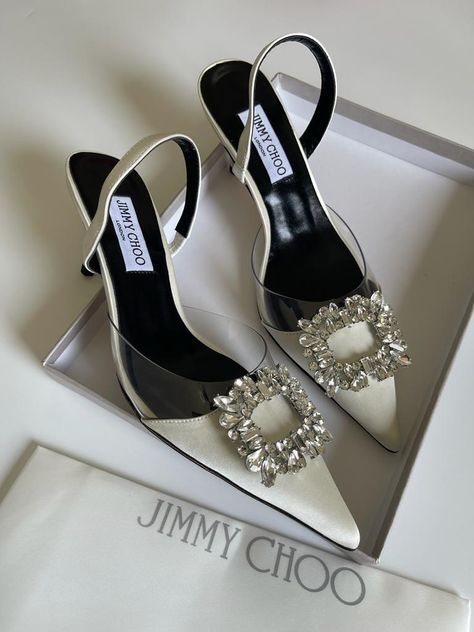 Jimmy Choo Sneakers, Jimmy Choo Heels, Closet Organizer, Beautiful Flowers Pictures, Aesthetic Grunge, Dream Shoes, Slingback Sandal, Designer Heels, Closet Organization