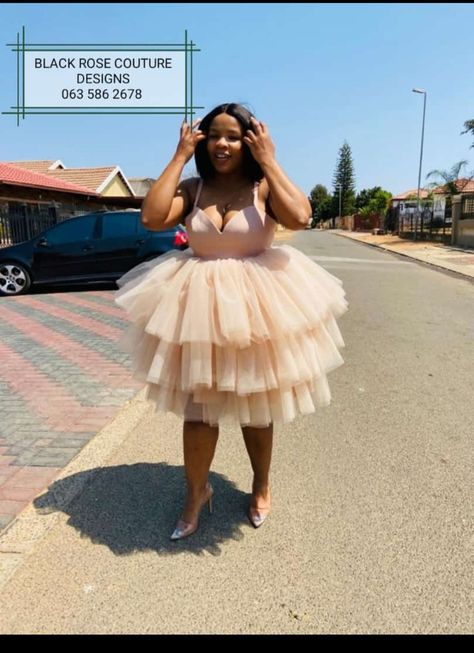 Flared Dresses Classy, Nude Dress Outfit, Nude Dress Outfits, Tutu Fashion, Outfit For Party, Black Wedding Guest Dresses, Designed Dresses, Xhosa Attire, South African Traditional Dresses