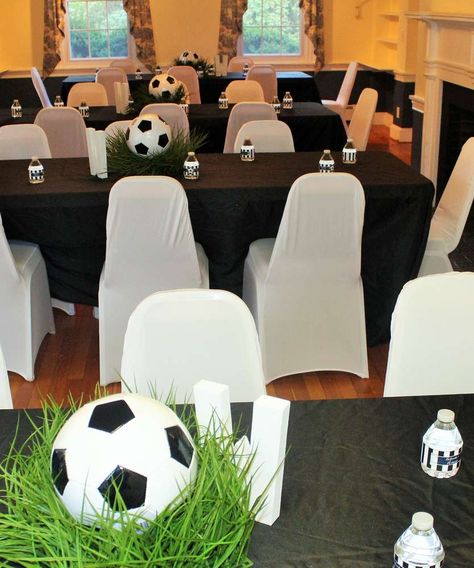 Soccer Centerpiece Ideas, Baby Boy Soccer, Soccer Gender Reveal, Soccer Centerpieces, Soccer Locker, Soccer Baby Showers, Soccer Party Decorations, Soccer Banquet, Kids Sports Party