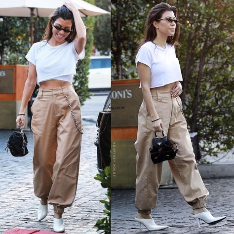 yessss Tan Baggy Pants Outfit, Tan Baggy Pants, Parachute Pants Outfit, Baggy Pants Outfit, Tan Cargo Pants, I Am Gia, Baggy Pants, Baggy Pant, Cargo Pant