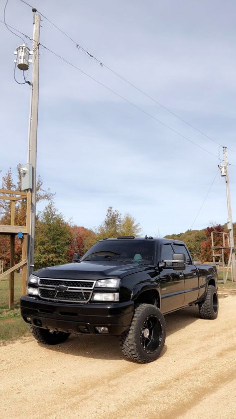 2007 Duramax Diesel, Chevy Duramax Cat Eye, Chevy Cateye Trucks, 2006 Chevy Silverado 2500hd, Chevy Cateye Lifted, Cat Eye Chevy Silverado 1500, Cateye Silverado 1500, Cat Eye Chevy Silverado, Cateye Trucks