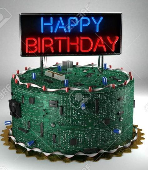 Computer Cake, 17 Birthday Cake, Birthday Cake For Husband, Diy Birthday Cake, Funny Birthday Cakes, Birthday Cakes For Men, Cakes For Men, Birthday Meme, Cake Images