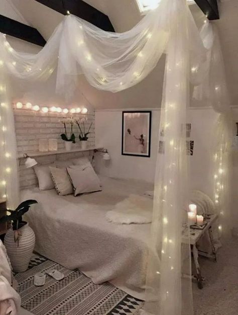 Ootd School, Teenage Room Decor, Hiasan Bilik Tidur, Decor Ikea, Design Workshop, Cute Bedroom Ideas, Dekorasi Kamar Tidur, Wedding Travel