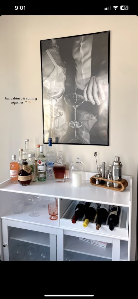 Bar Cart Cabinet Ideas, Bar Cabinet Aesthetic, Art For Bar Cart, Bar Area In Apartment, Girly Bar Cart, Apartment Bar, Boston Apartment, Bar Sala, College House