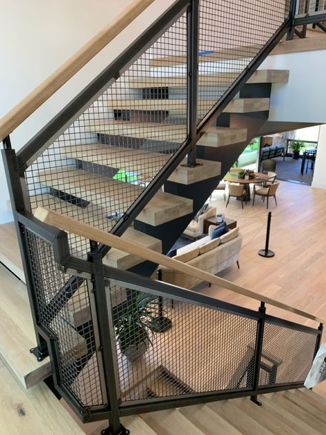 Industrial Railings For Stairs, Exterior Steel Staircase Design, Stairs Fence Indoor Metal, Ms Steel Staircase Design, Ralling Glass Designs, Steel Stairs Design, Steel Staircase Detail, Industrial Staircase, Exterior Stair Railing