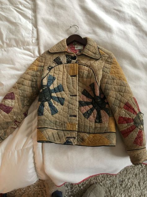 Quilted Jacket Pattern, Patchwork Quilt Jacket, 70s Jacket, Quilted Shirt, Quilted Clothing, Ralph Lauren Womens Clothing, Quilted Clothes, Womens Quilted Jacket, Diy Jacket