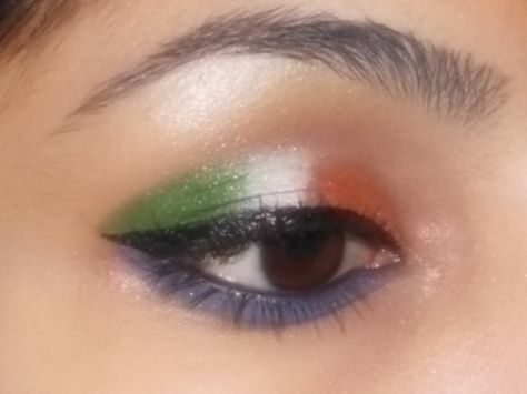 Eyes-O-Mania Series: Part 4 – Independence Day Inspired Eye Makeup Romantic Eye Makeup, Bridal Smokey Eye Makeup, Daytime Eye Makeup, Saint Patricks Day Makeup, Party Eye Makeup, Day Eye Makeup, Beautiful Wedding Makeup, Evening Eye Makeup, Bronze Eye Makeup