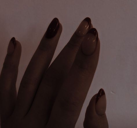 Academia Aesthetic Nails, Academia Nails, Dark Academia Nails, Aesthetic Era, Dark Acadamia, Aesthetic Nails, Dark Academia Aesthetic, Academia Aesthetic, How To Do Nails