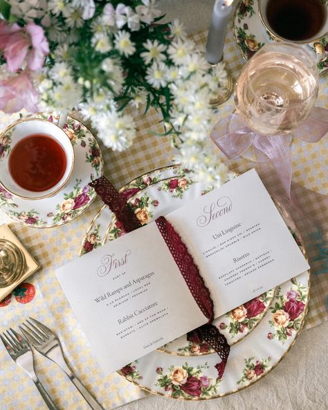 A fresh scene of layered textures, featuring raspberry hues with bits of contrasting robin’s egg blue, for bursting vintage maximalism. Ribbon place cards and a Gucci-inspired fabric menu booklets. It’s the handmade touches that do it for us … Ribbon Place Cards, Menu Booklet, Wood Bar Sign, Hand Painted Organza, Wedding In Nature, Place Card Calligraphy, Pink Wedding Stationery, Invitation Ideas Wedding, Vintage Maximalism