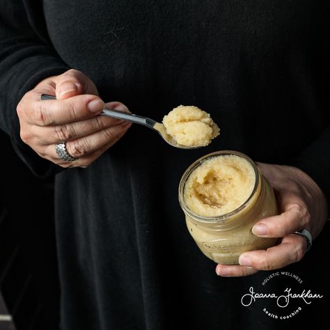 Fermented Garlic Paste. It's Bloody Fabulous. (AIP/Paleo) Fermented Garlic, Fermented Veggies, Kitchen Hack, Slow Cooked Pork, Paste Recipe, Aip Paleo, Elimination Diet, Garlic Recipes, Nutrient Dense Food