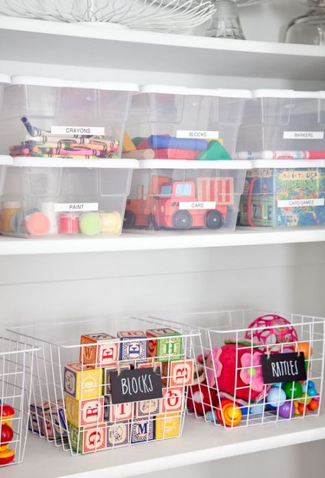 15 must-follow rules for organising toys Sterilite Toy Storage, Toy Storage Clear Bins, Metal Storage Basket, Clear Bin Toy Storage, Baby Toy Organization, Clear Toy Storage, Diy Hanging Storage, Toy Closet Organization, Toddler Closet Organization