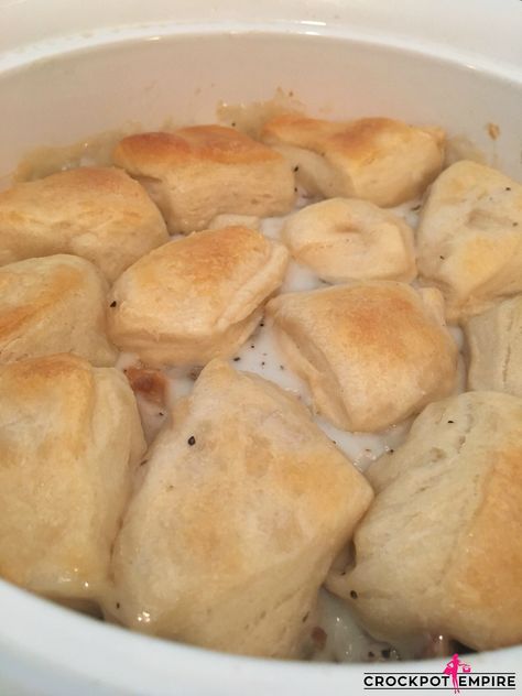 Slow Cooker Biscuits And Gravy, Crockpot Biscuits, Sausage Gravy Casserole, Easy Biscuits And Gravy, Biscuits And Sausage Gravy, Biscuits And Sausage, Gravy Casserole, Sausage Gravy And Biscuits, Sausage Crockpot