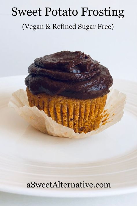 This sweet potato frosting is vegan and refined sugar free! Easy Cake Filling, Vegan Frosting Recipe, Sweet Potato Frosting, Simple Meal Recipes, Chocolate Sweet Potato, Sugar Free Icing, Vegan Chocolate Frosting, Vegan Frosting, Cake Filling Recipes