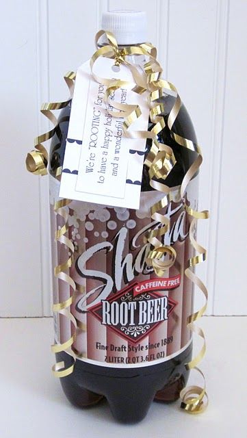 Fun Christmas neighbor gifts under $2. I would add a can of beans with the rootbeer. "Have a rootin' tootin' Christmas!" ;) 15 Gift Ideas, Christmas Neighbor, Secret Pal, Have A Happy Holiday, Neighbor Christmas Gifts, Ministry Ideas, Women's Ministry, Crafty Creations, 15 Gifts