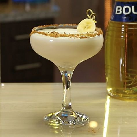 Card image Banana Martini, Cocktail Recipes Vodka, Martini Flavors, Classic Vodka Cocktails, Yellow Desserts, Cookie Milkshake, Banana Foster, Vodka Cocktails Recipes, Tipsy Bartender