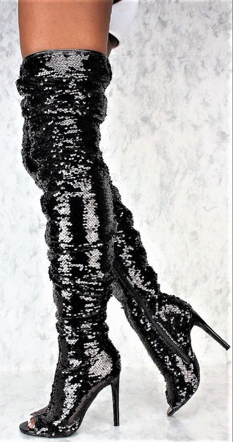 Style Thigh High Boots, Thigh High Heels, Sequin Boots, Thigh High Boots Heels, Hot Boots, Heel Boot, Black Heel Boots, Fashion High Heels, Looks Chic