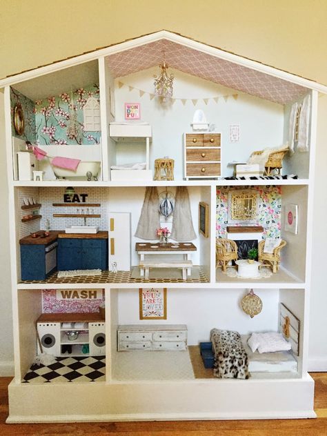 Caught in Grace: Barbie Dollhouse DIY Barbie House Plans, Doll Furniture Plans, Ikea Dollhouse, Diy Barbie House, Doll Furniture Diy, Diy Barbie Furniture, Doll House Plans, Mini Doll House, Barbie Doll House