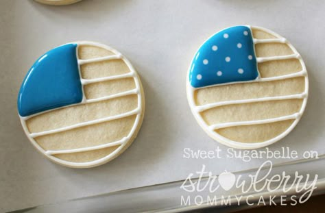 American Flag Cookie Tutorial by Sweet Sugarbelle American Flag Cookies, Patriotic Sugar Cookies, Patriotic Cookies, No Bake Sugar Cookies, Sweet Sugarbelle, Sugar Cookie Royal Icing, Royal Icing Recipe, Summer Cookies, Cookie Tutorials