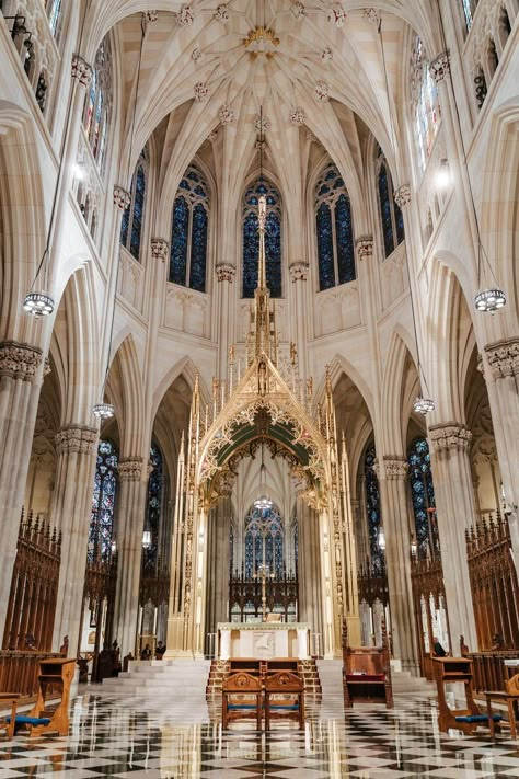 Plan Your Dream St Patrick’s Cathedral Wedding (UPDATED FOR 2023!) St Patricks Cathedral Wedding, St Patricks Cathedral Nyc, Wedding Venues Church, St Patrick's Cathedral, Wedding Church Decor, Church Aesthetic, Elegant Wedding Venues, Cathedral Wedding, Sacred Architecture