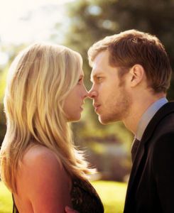 Klaroline Klaus E Caroline, Klaus Tvd, Klaus And Caroline, Original Vampire, Joseph Morgan, Tv Couples, Klaus Mikaelson, Caroline Forbes, Mystic Falls