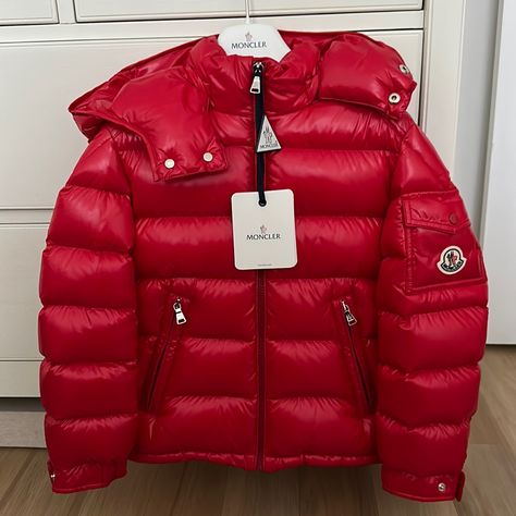 Brand New With Tags. Gorgeous Moncler Maya Giubbotto Puffer Jacket In Red. Unisex. Size: 8. Snap-Detachable Hood Long Sleeves, Flap Pocket With Logo Patch On Left Elasticized Cuffs With Adjustable Snap Tabs Front Zip Closure Side Zip Pockets Allover Down-Filled Channel Quilting Signature Laqu Shine Finish Lined Red Moncler Jacket, Moncler Maya, Bape Jacket, Fur Hoodie Jacket, Moncler Puffer, Couple Jacket, Grey Puffer, Blue Puffer Jacket, Black Men Fashion Swag