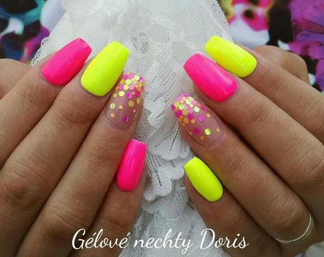 Summer Nails 2023 Gel | Summer Nails 2023 Neon Dipped Nails, Neon Yellow And Pink Nails Designs, Summer Nails 2023 Gel, Gel Summer Nails, Attractive Nails, Nails 2023 Gel, Beach Nails Art, Sns Nails Designs, Summer Nails 2023