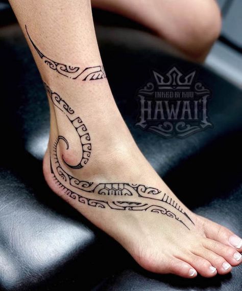 Hawaiian Ankle Tattoos For Women, Foot Tattoo For Women, Tattoo Ideas Ankle, Mandala Foot Tattoo, Butterfly Foot Tattoo, Foot Tattoo Ideas, Foot Tattoo Designs, Celtic Tattoo For Women, Cute Foot Tattoos