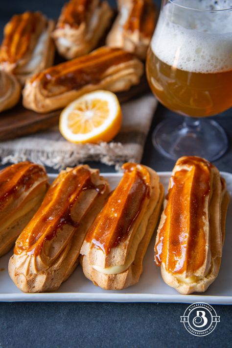 Lemon Ginger Éclairs with Beer Caramel Topping - The Beeroness Beer Caramel, Beer Dessert, Bouchon Bakery, Eclair Recipe, Make Dessert, Caramel Topping, Lemon Ginger, Cream Puffs, Eclairs