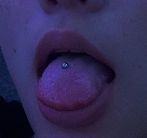 Tongue Piercing Aesthetic, Cute Tongue Piercing, Piercing Aesthetic, Natural Laundry, Cute Piercings, Healthy Advice, Tongue Piercing, Piercing Tattoo, Body Mods