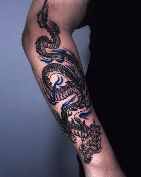 Dragon Tattoo Sleeve For Men, Hand To Forearm Tattoo, Dragon Tattoo On Arm, Dragon Tattoo Arm, Brother Tattoos, Sleeve Tattoos For Guys, Tattoos Cool, Tattoo Dragon, Inner Forearm